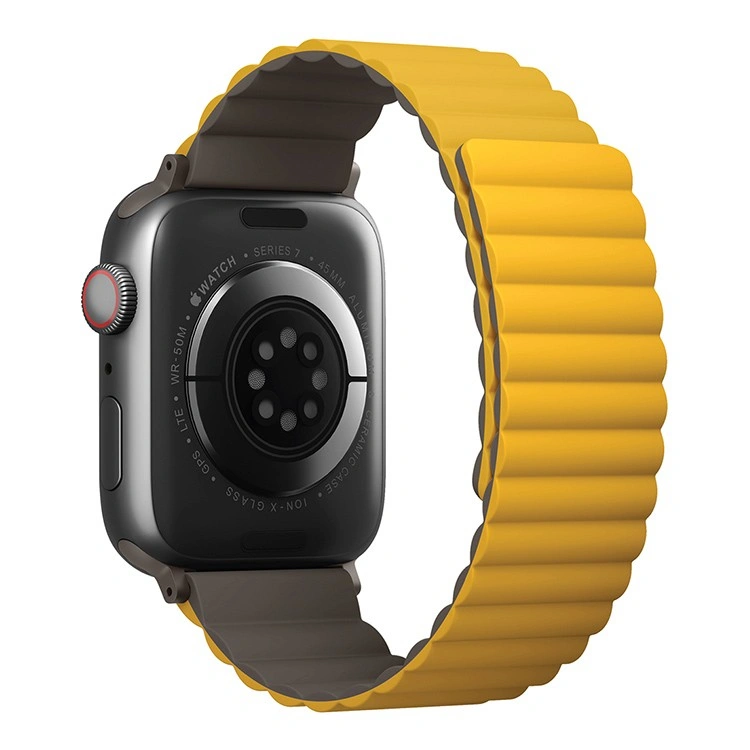 Ремешок Uniq для Apple Watch 44/45/49мм Revix Reversible Magnetic Silicone Strap, Mustard/Khaki (45MM-REVMUSKAK). Фото 2