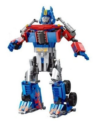 Конструктор Mould King Robot 15036. Optimus Prime, 678 деталей, пульт ДУ. Фото 2