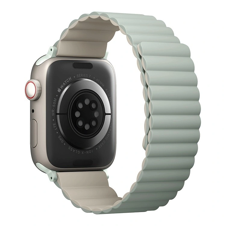 Ремешок Uniq для Apple Watch 38/40/41/42мм Revix Reversible Magnetic Silicone Strap, Sage/Beige (41MM-REVSAGBEG). Фото 2