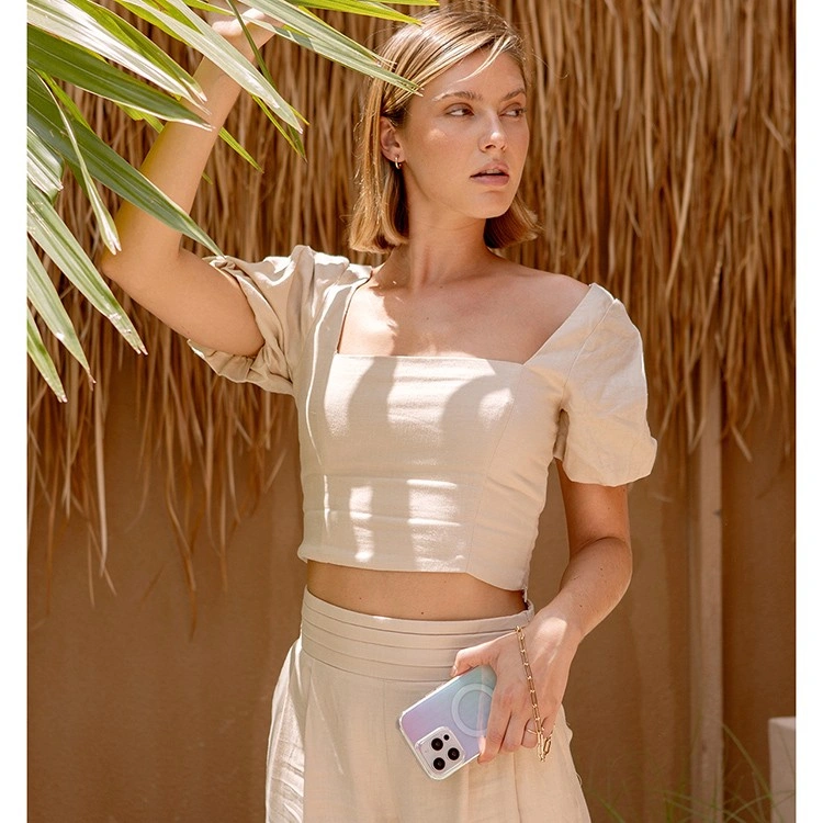 Накладка Uniq для iPhone 16 Pro COEHL (MagSafe), Linear Iridescent (IP6.3P(2024)-LINMIRD). Фото 6