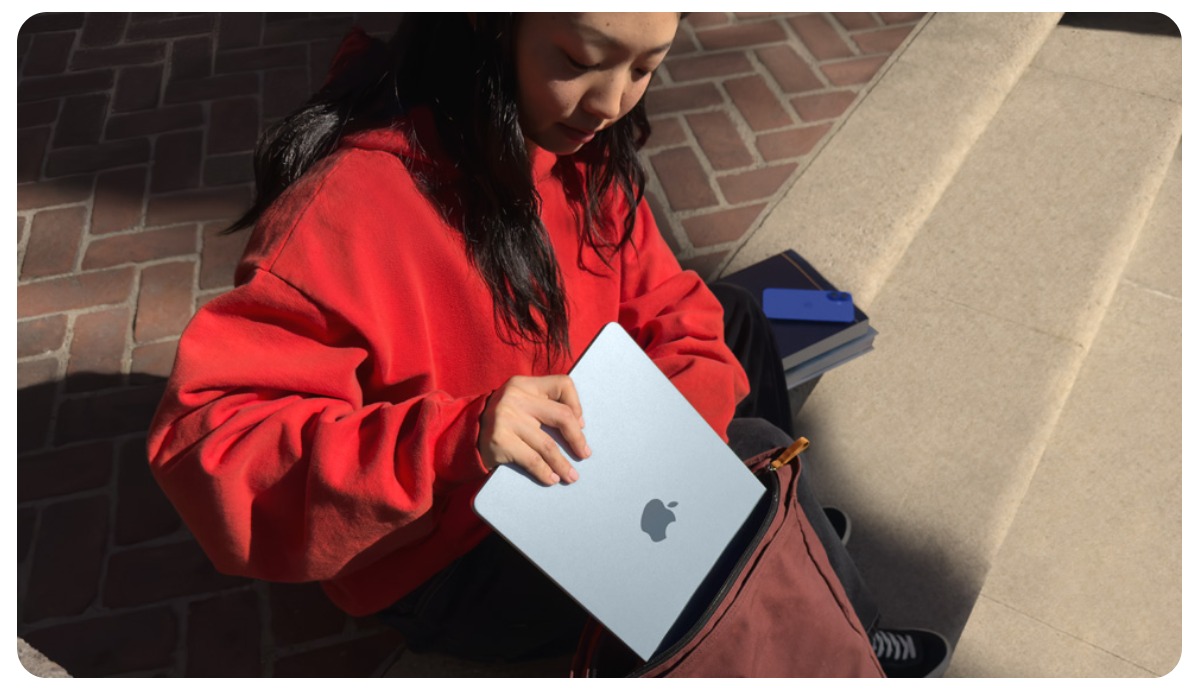 Apple-MacBook-Air-13-2025-11