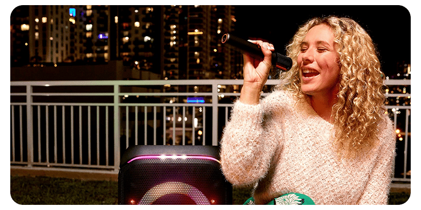 JBL-PartyBox-Wireless-Mic-03