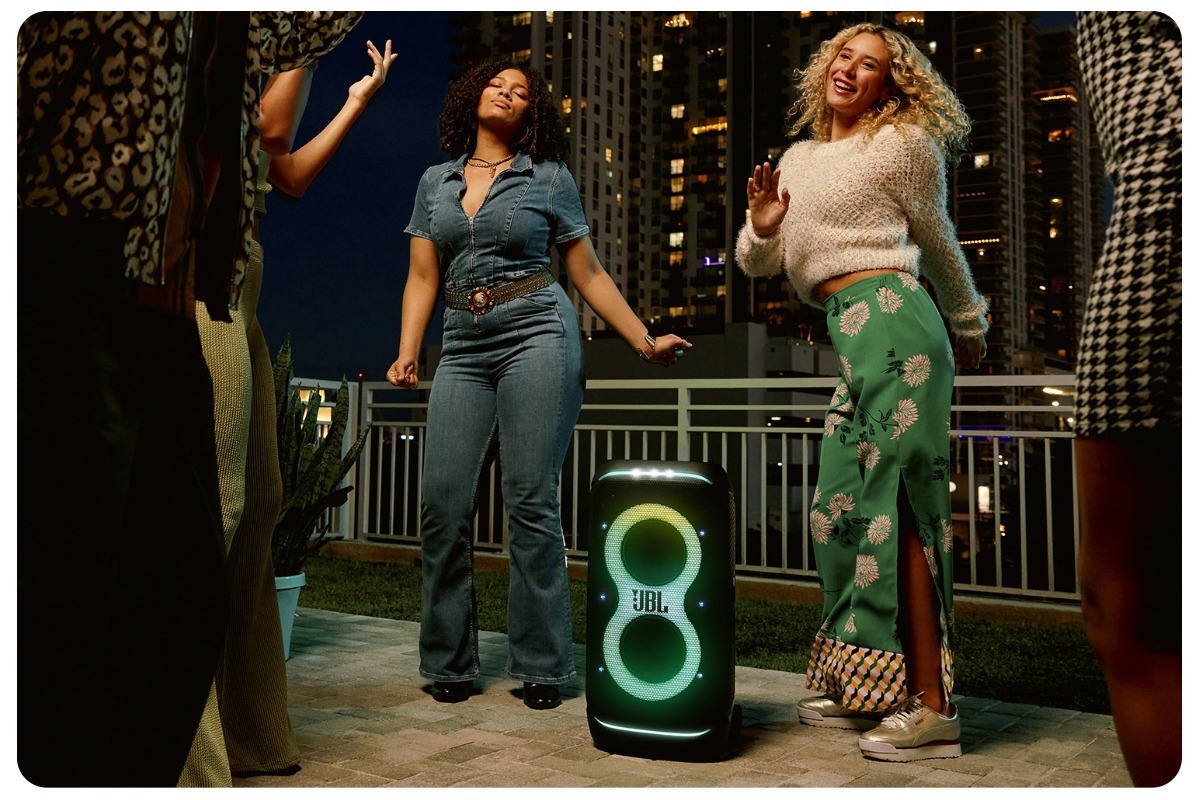 JBL-Partybox-Stage-320-03