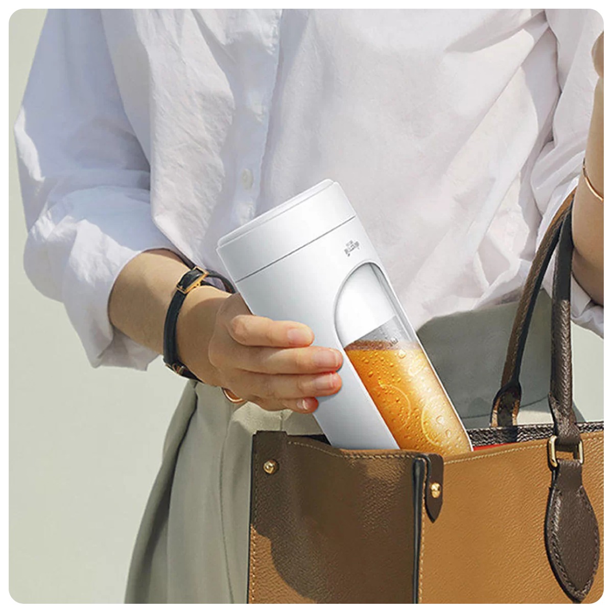 Deerma-Portable-Mini-Juicer-Blender-DEM-NU30-03